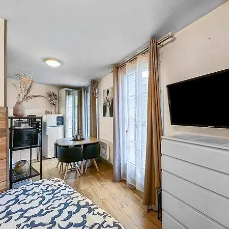 L'escapade De Serris